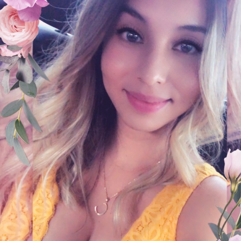 Meet your Posher, Cruzita